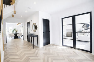 Photo 21- click for photo gallery